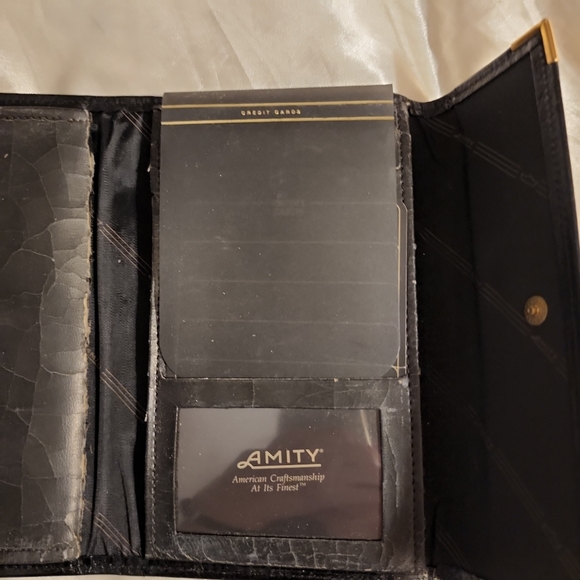 Ladies Amity Brand new vintage wallet. - Picture 4 of 6